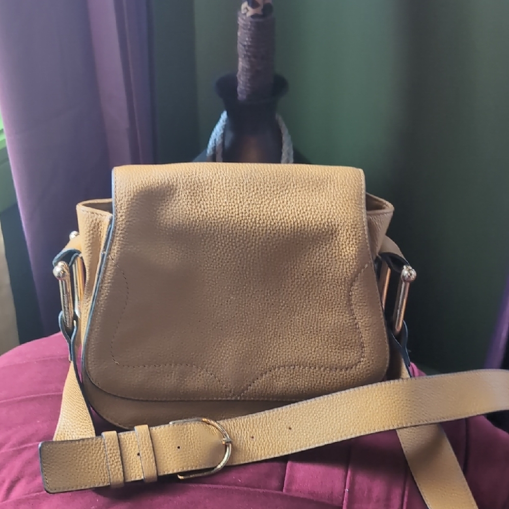 Vince Camuto Tan Leather With Gold Hardware Crossbody Bag